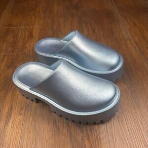 Free People Clogge Jeffrey Campbell 8 metallic chunky platform lugsole mule clog